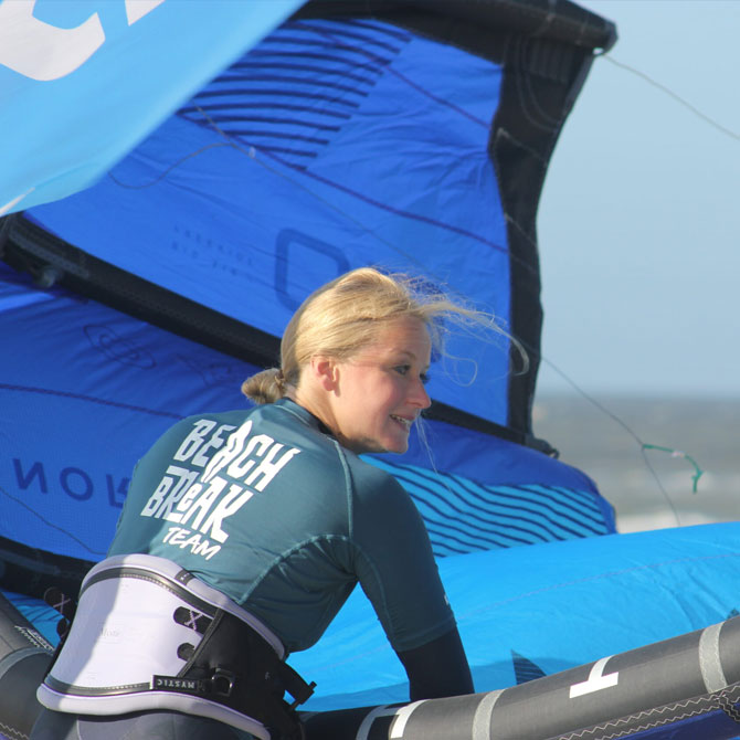 BeachBreak Noordwijk Surfschool Surfles